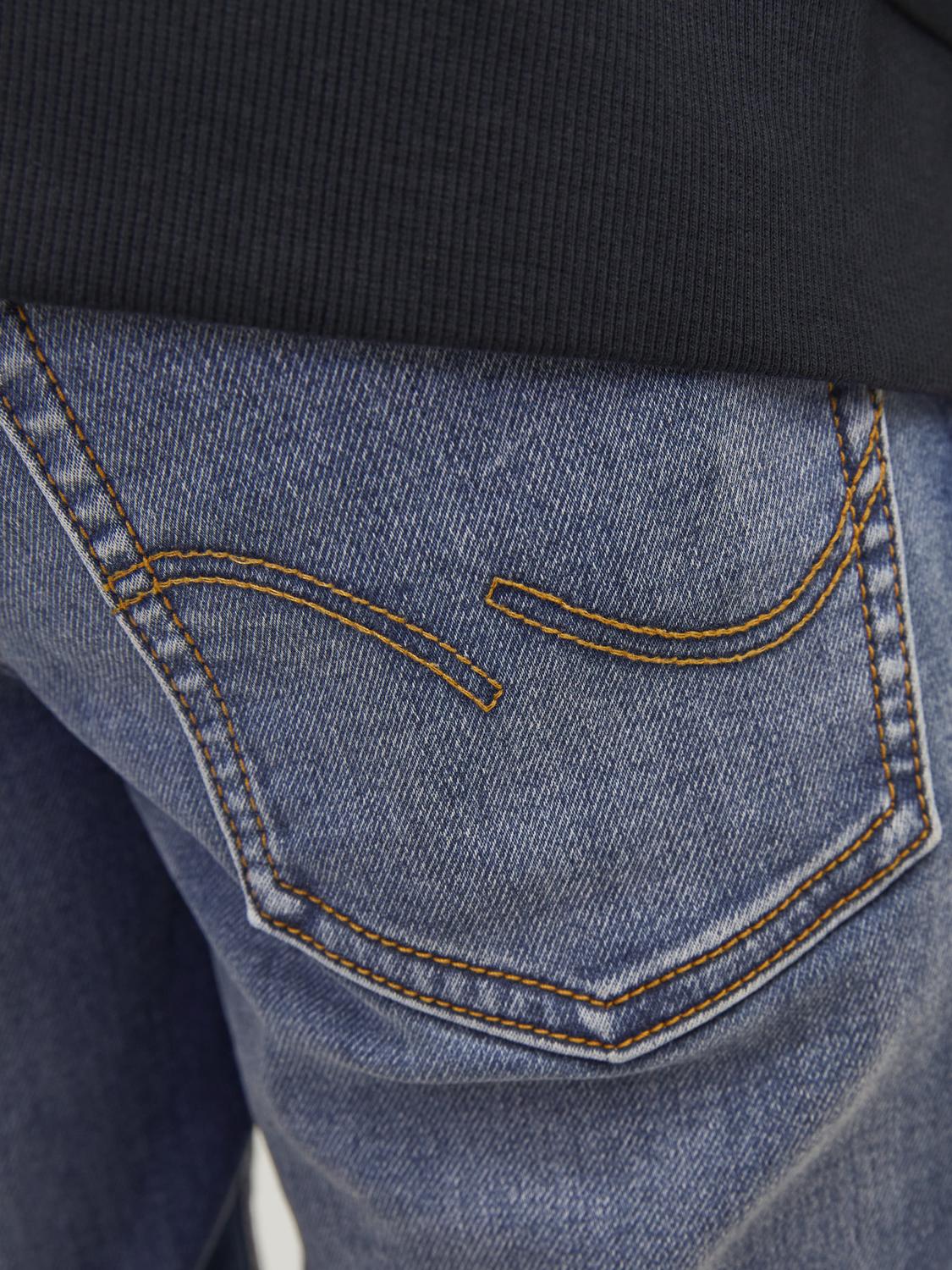 model_shot-detail